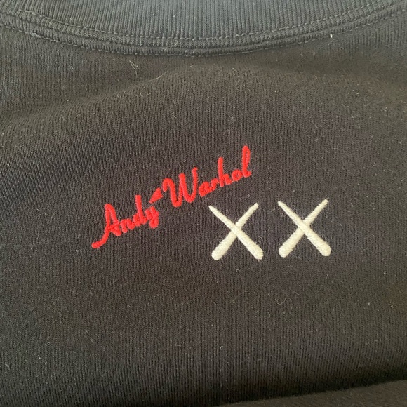 Uniqlo x KAWS x Andy Warhol Collab Crewneck Sweatshirt M - Picture 7 of 7